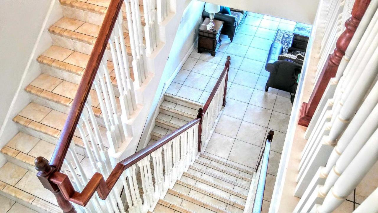 Mediterranean Three Story Beach Townhouse St. Pete Beach Bagian luar foto