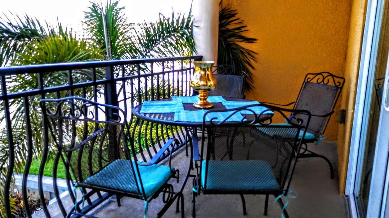 Mediterranean Three Story Beach Townhouse St. Pete Beach Bagian luar foto