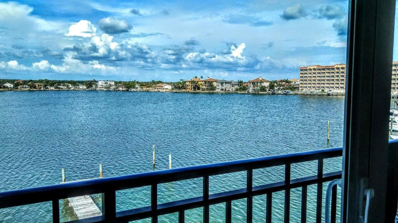 Mediterranean Three Story Beach Townhouse St. Pete Beach Bagian luar foto